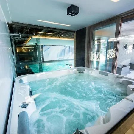 8br Elegant And Modern Chalet With Pool * Lens
