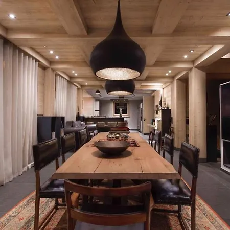 8br Elegant And Modern Chalet With Pool *